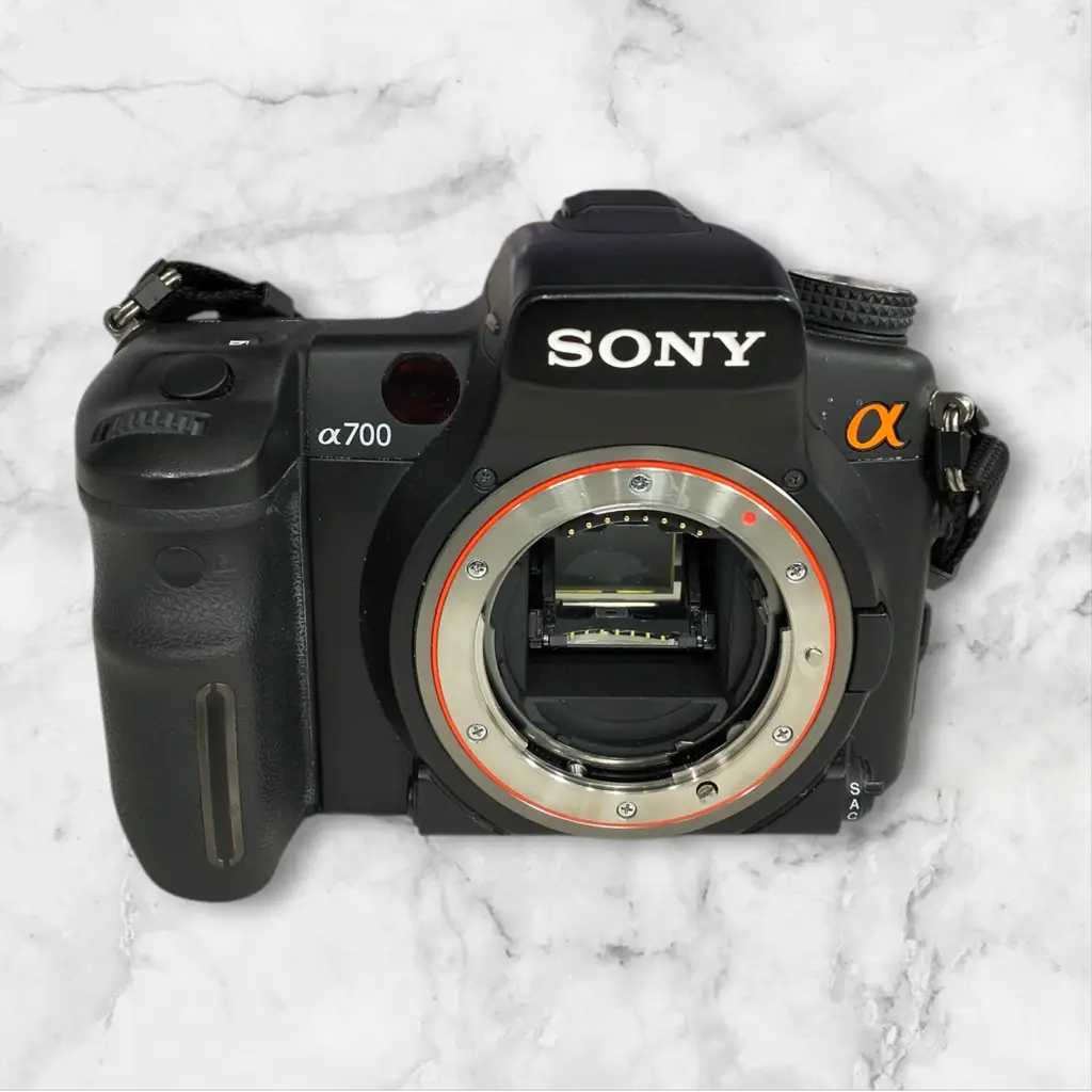 Sony A700