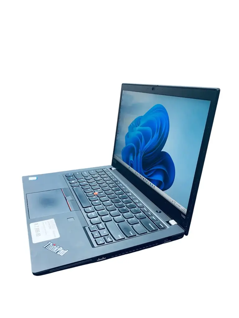 Lenovo Thinkpad T490 - View 2