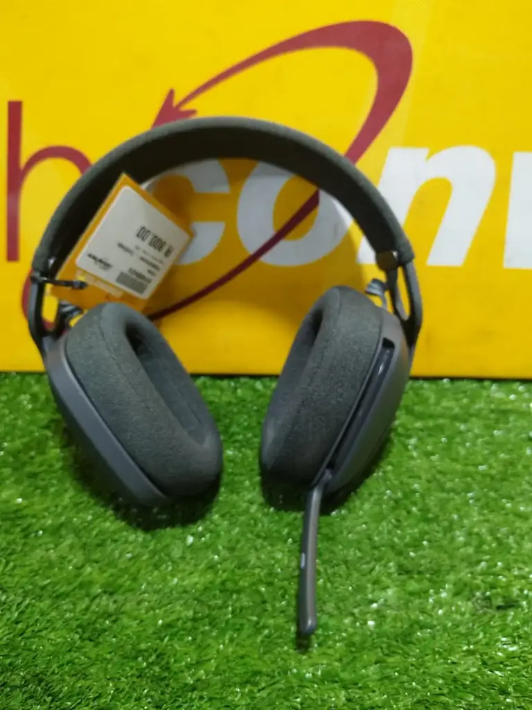 Logitech Zone Vibe 100