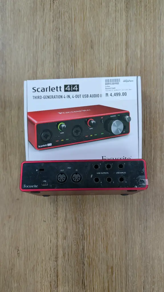Scarlett 4I4 Usb Audio Interface / Sound Card | 3Rd Generation - View 2
