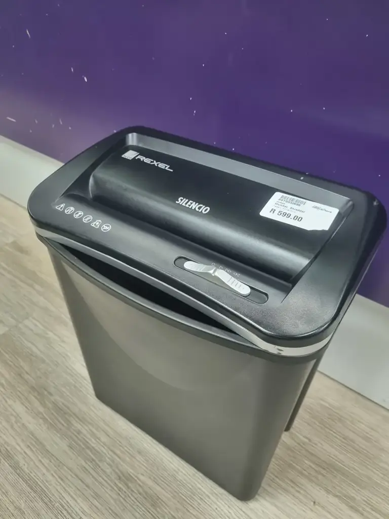 Rexel V30ws Silencio Paper Shredder