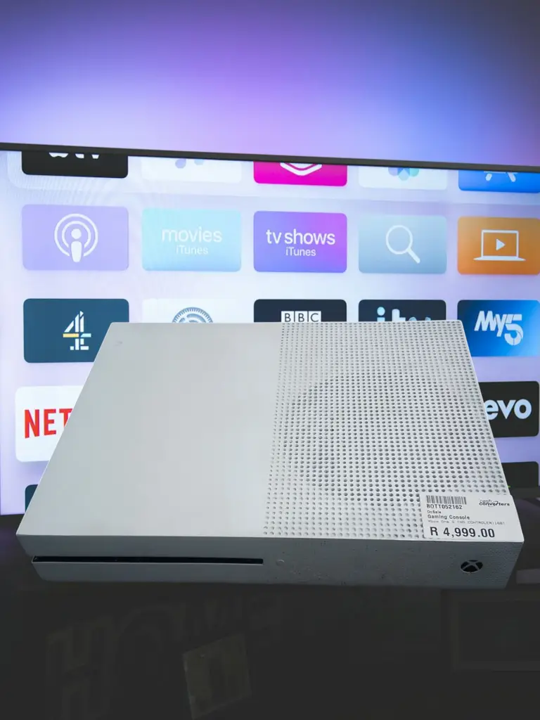 Xbox One S