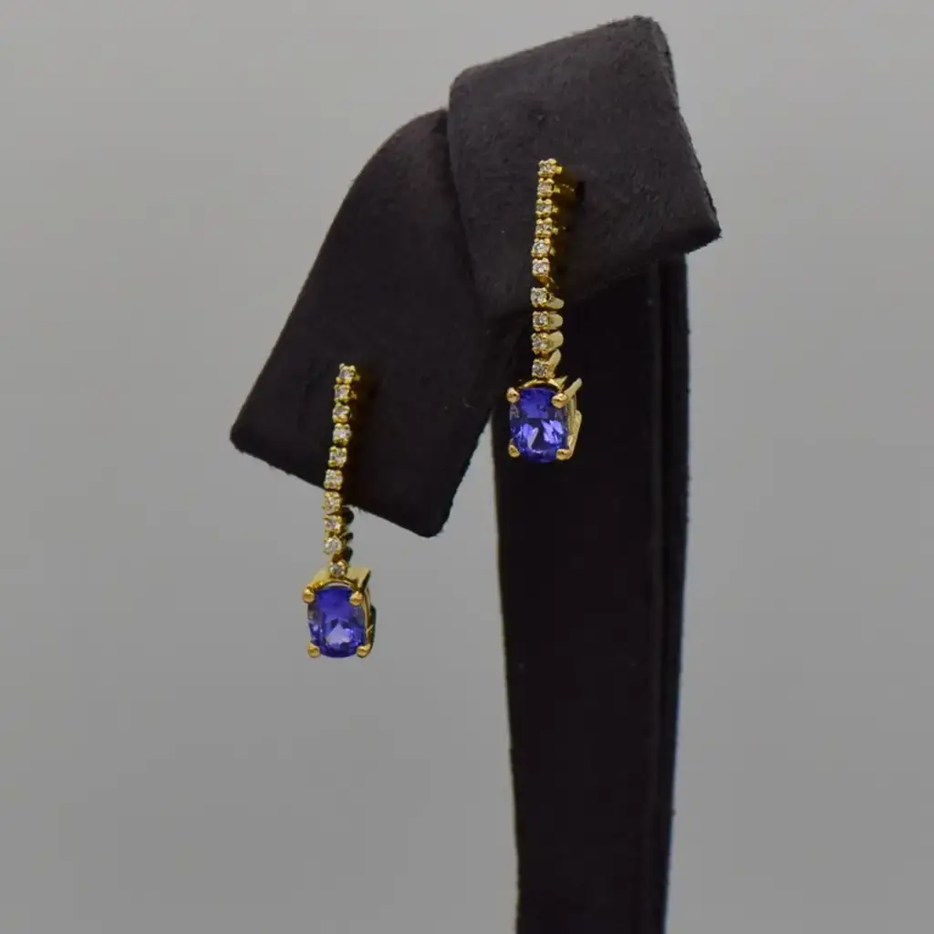 18ct Yellow Gold Drop Earrings