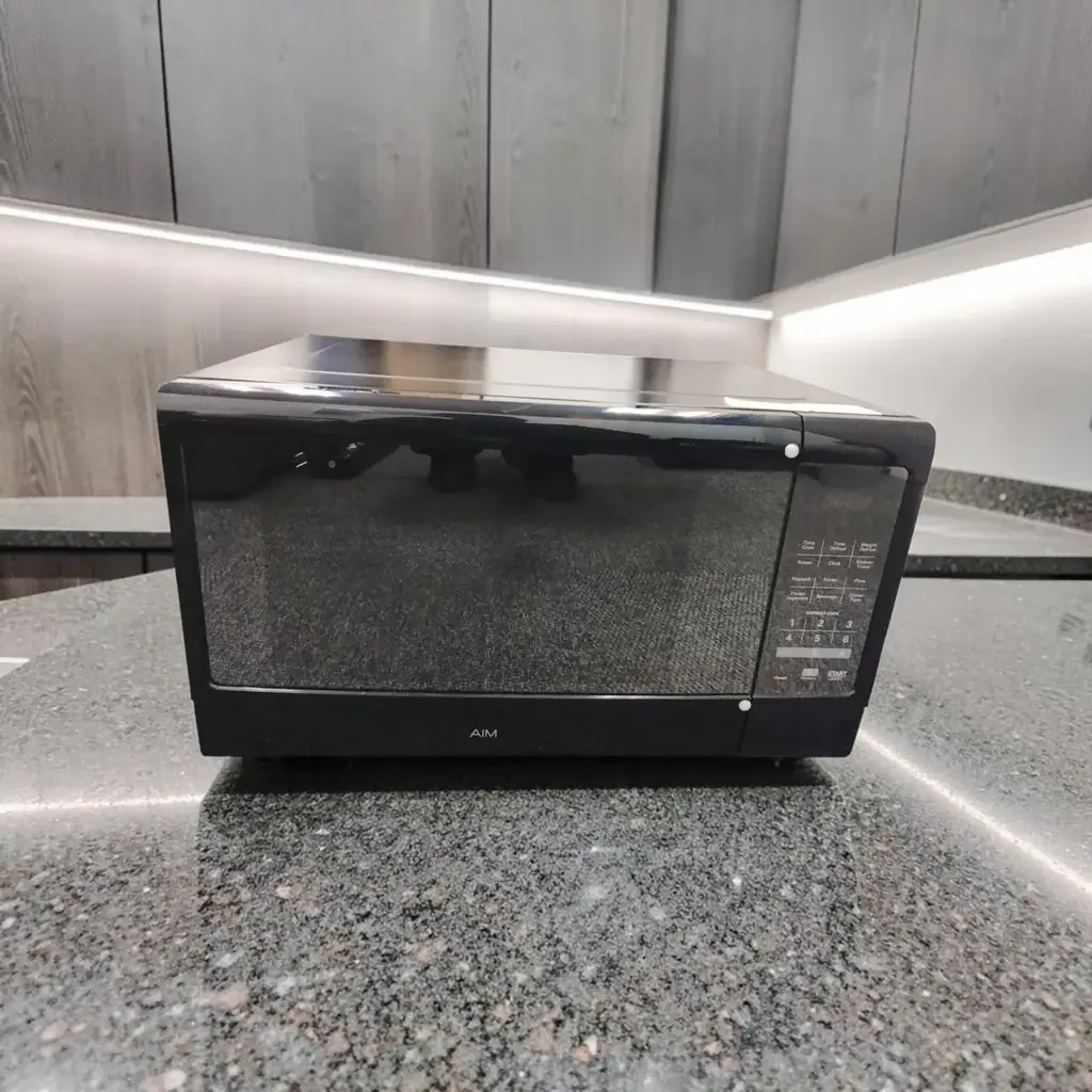 Aim Amw45b Microwave Oven