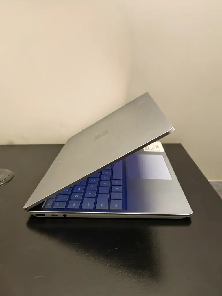 Microsoft Corporation Surface Go Laptop - View 3