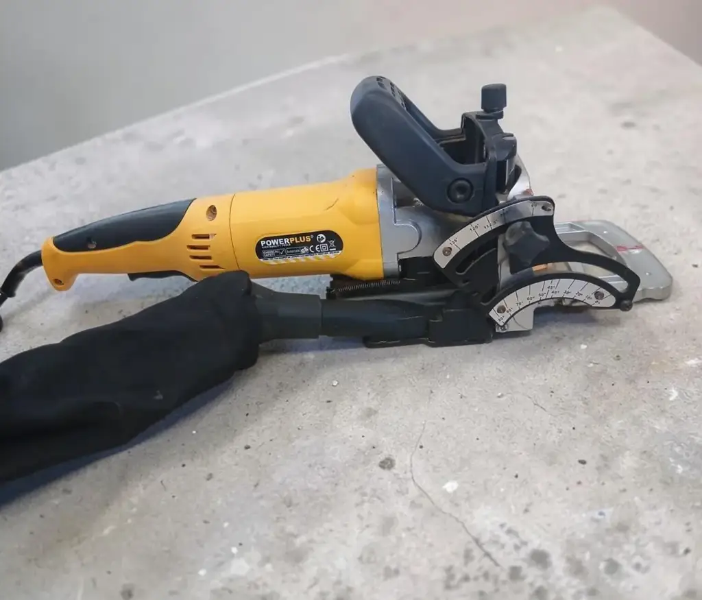 Powerplus X131 Wood Joiner