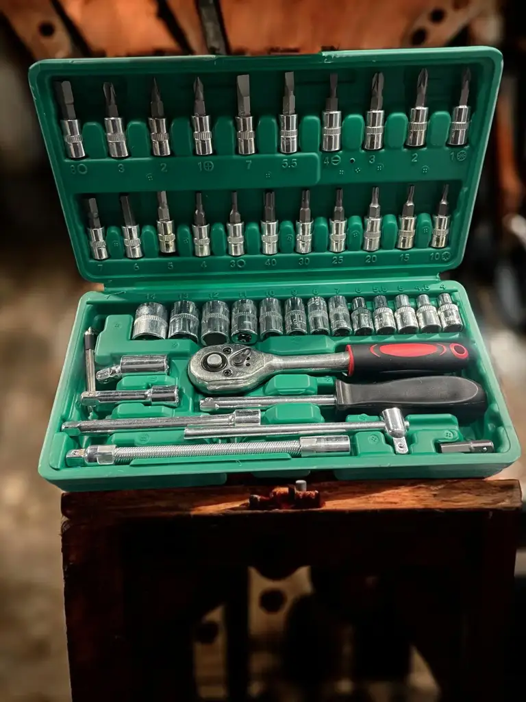 46-Pc Socket Wrench Set