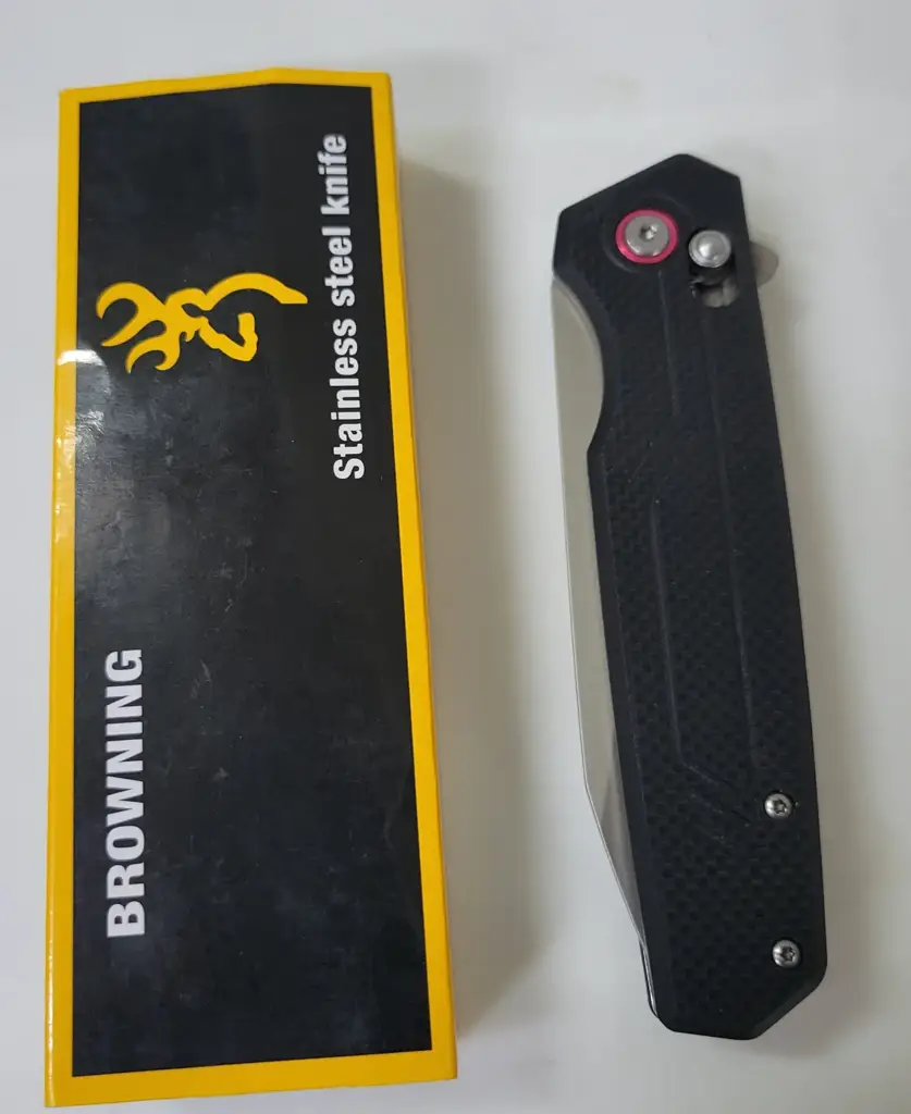 Browning Stainless Steel Knive - View 2