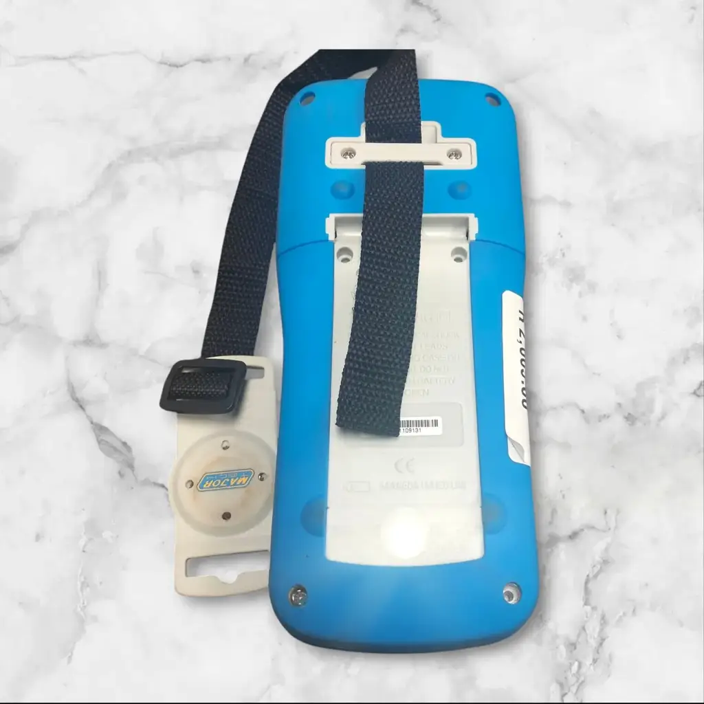 Mt550"Insulation Tester - View 2