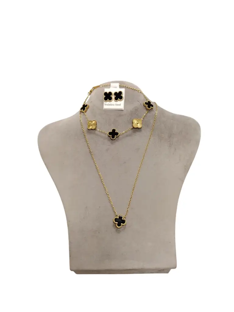 Bangle & Studs Jewelery Set