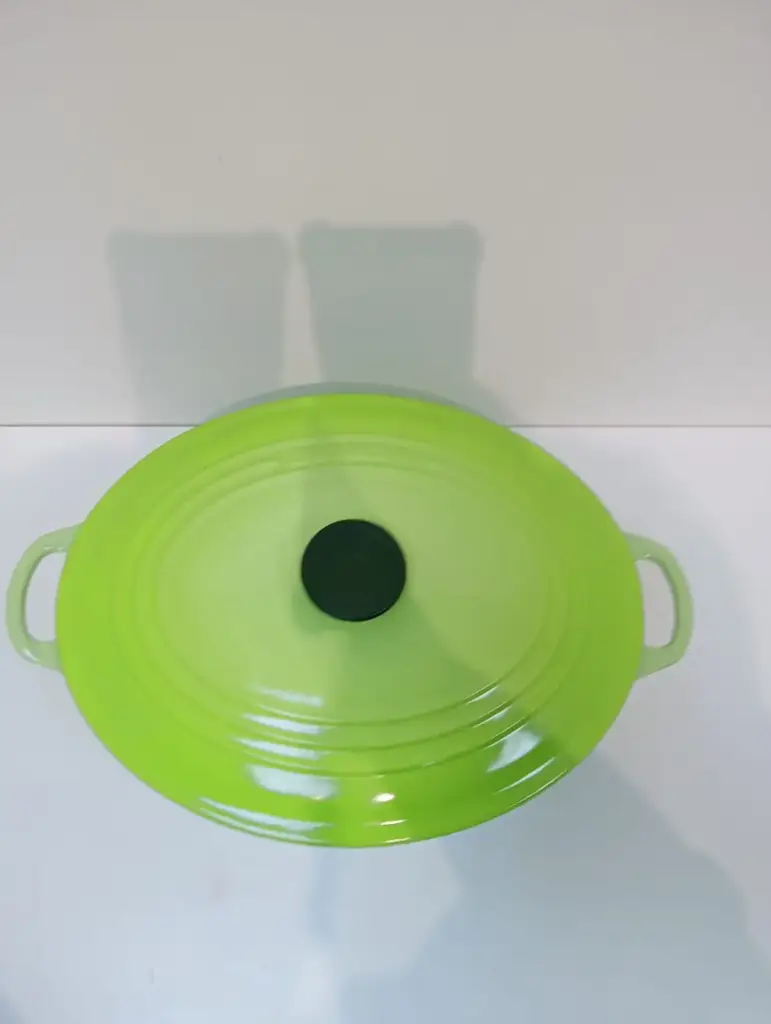 Le Creuset Cast Iron Signature Oval Casserole 31Cm - View 2