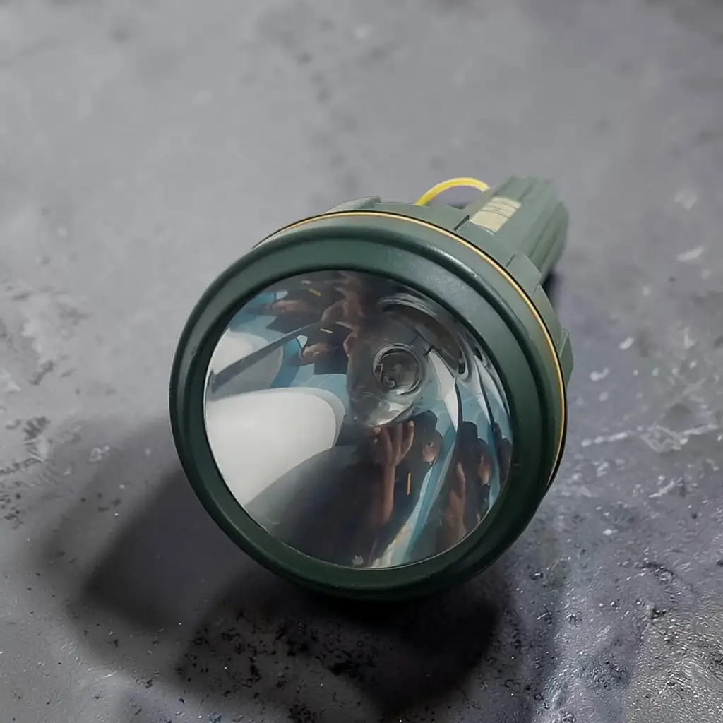 Coleman Armor Clad 3D Torch - View 2