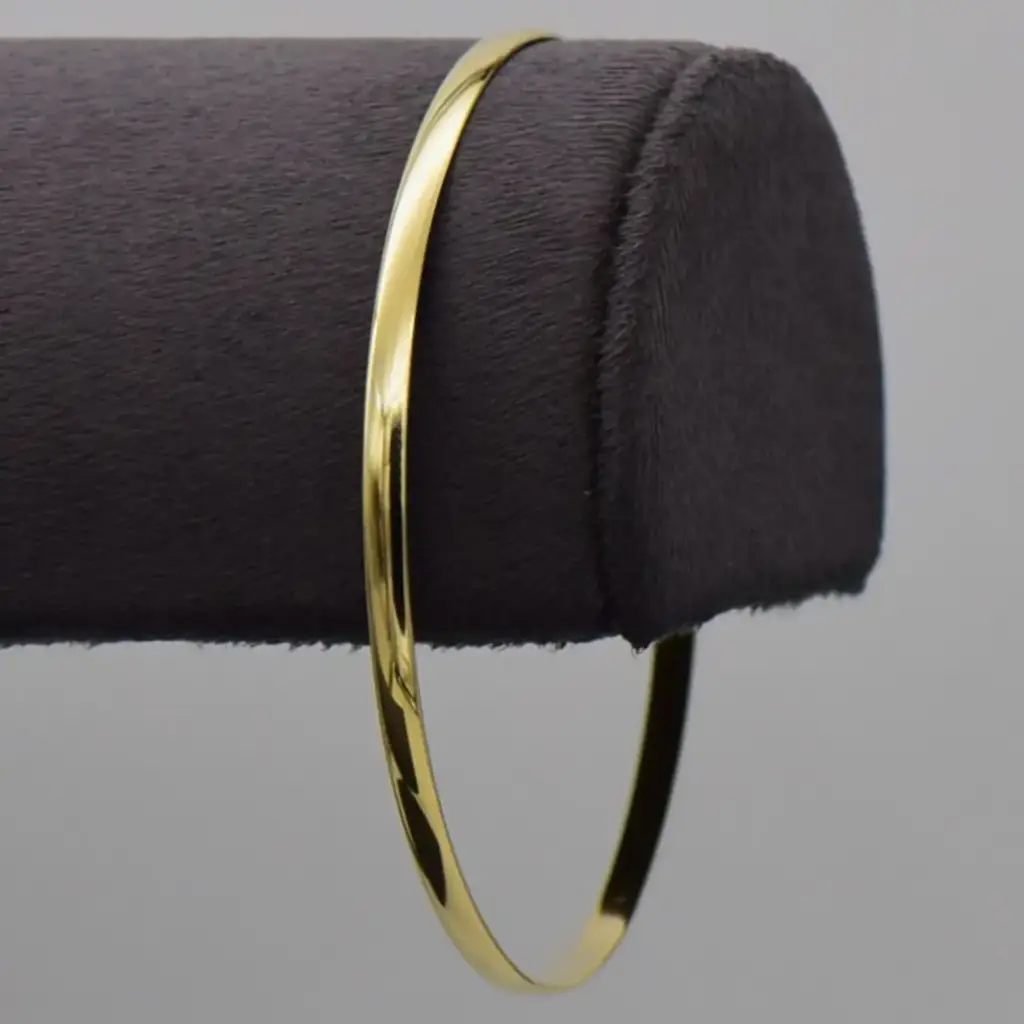 9ct Yellow Gold Bangle Plain