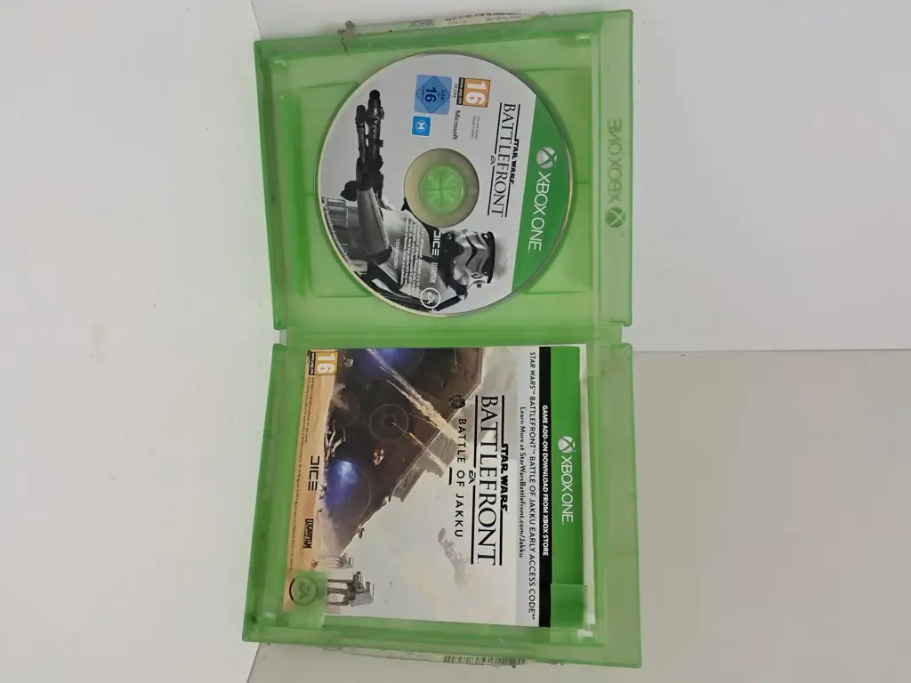 Xbox One Game Disc. Star Wars Battlefront - View 2