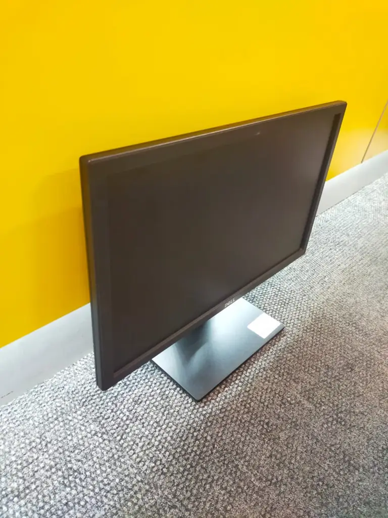 Dell E2218hn Monitor - View 3