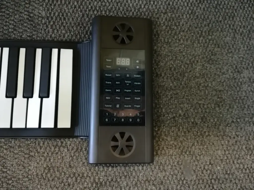 Silicone Foldable Keyboard - View 2