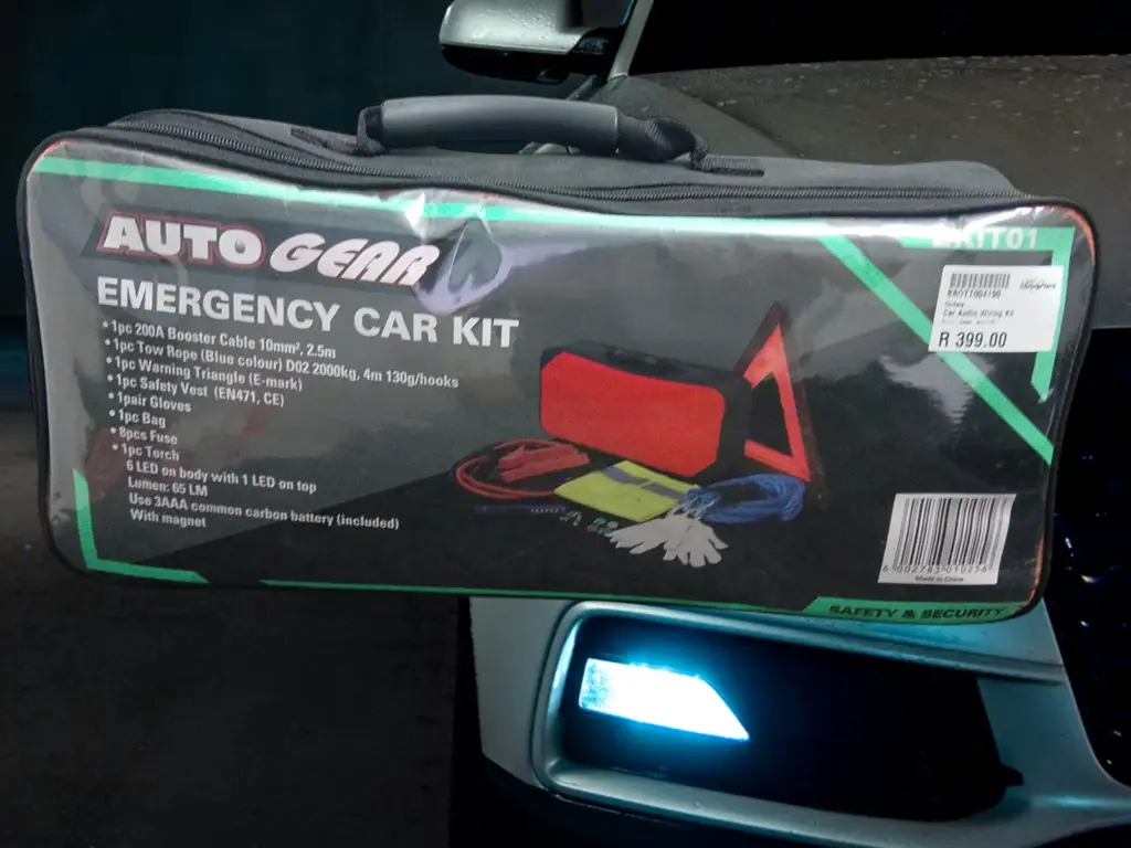 Autogear Emergency Car Kit (Ekit01)