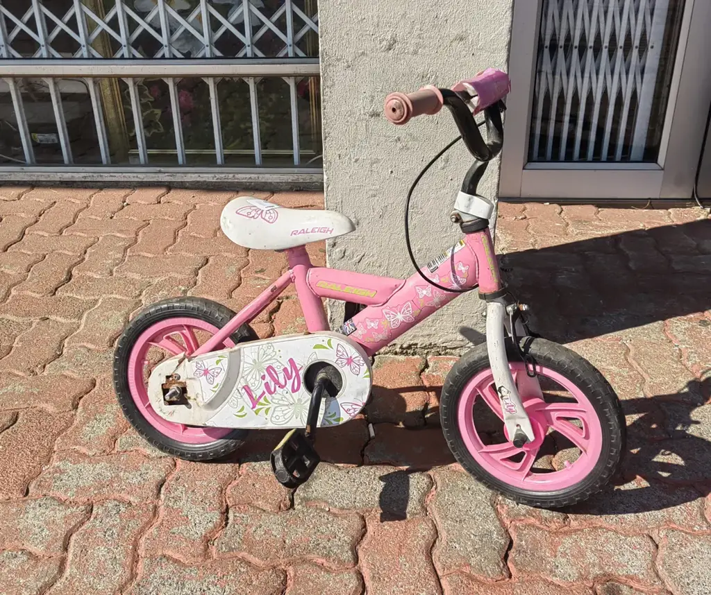 Raleigh Lily 12" Girls Bike