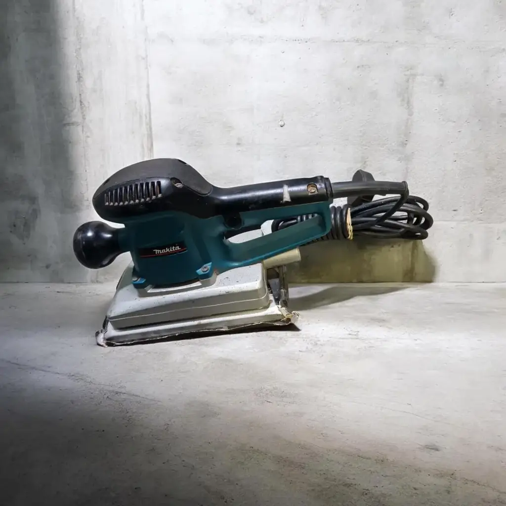 Makita Sander Bo3700