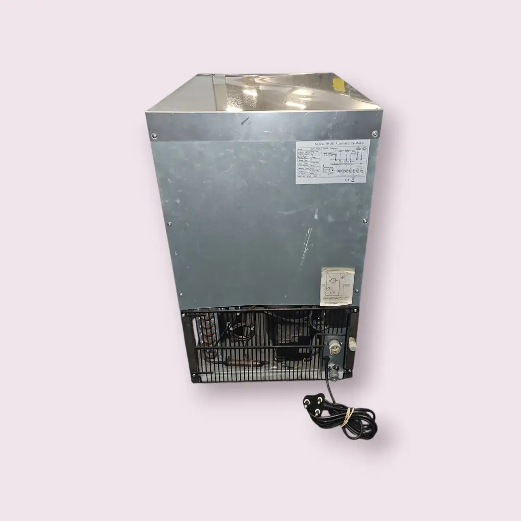 Nova Im-25 Automatic Ice Maker - View 2