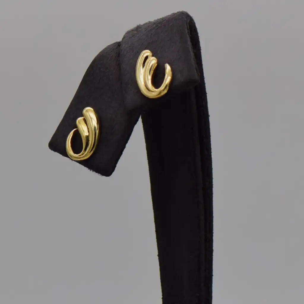 9ct Yellow Gold Stud Earrings