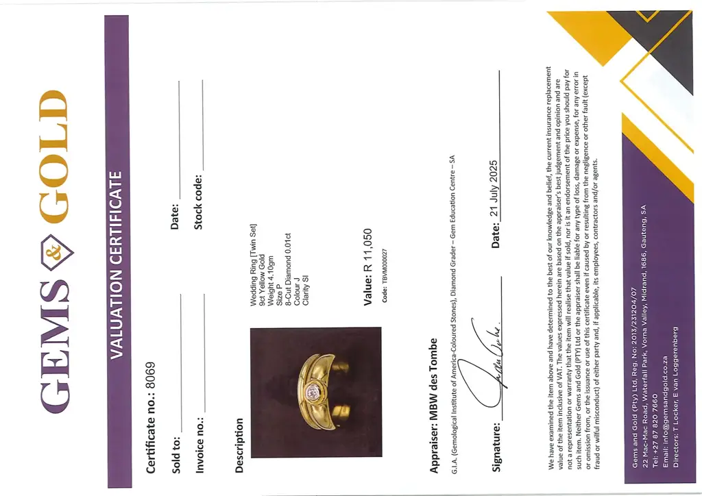 9Ct Yellow Gold Wedding Ring Twin Set - View 4