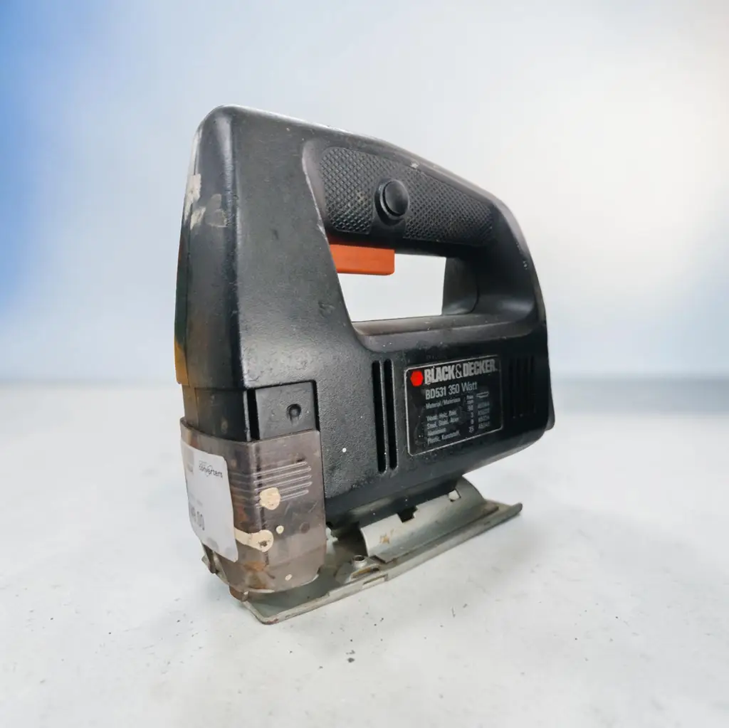Balck & Decker Cd301 Jig Saw