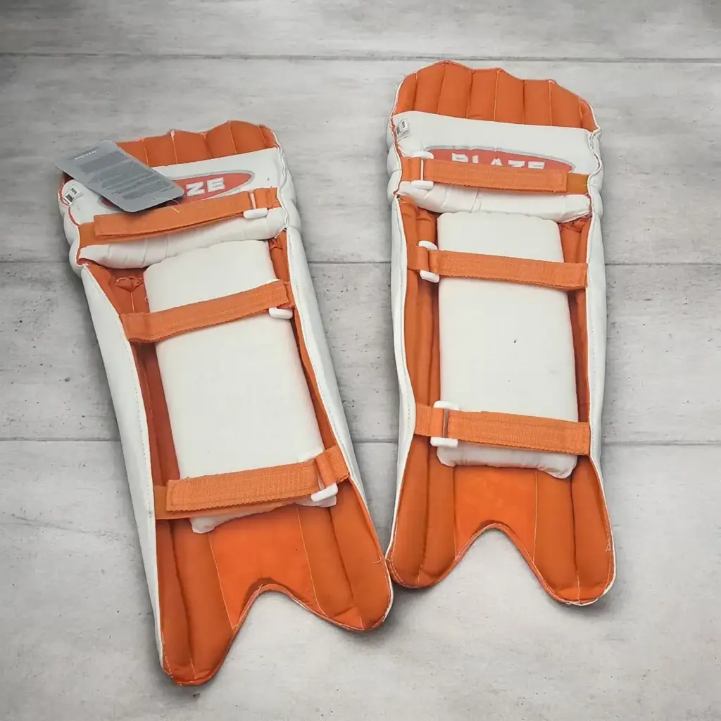 Ihsan Blaze Batting Pads - View 3
