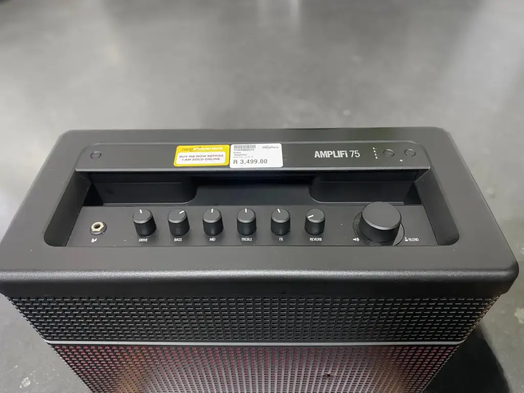 Line 6 Amplifi 75 Guitar Amplifier. - View 3