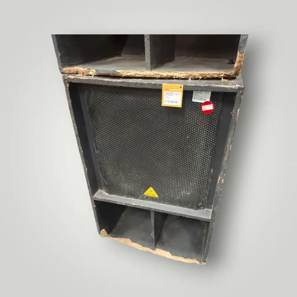 Behringer 18 Inch Subwoofer