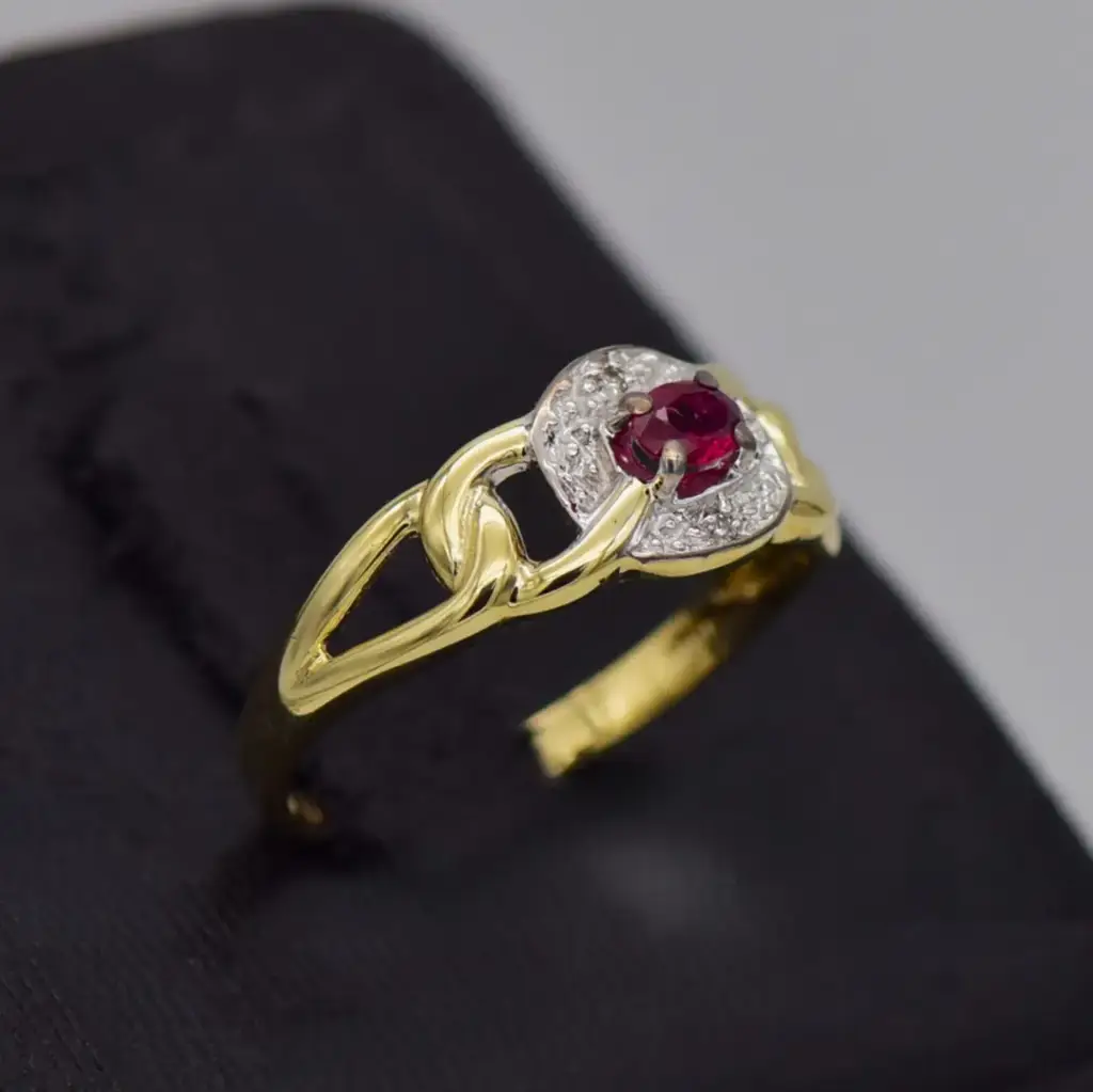 9ct Yellow Gold Dress Ring - View 2
