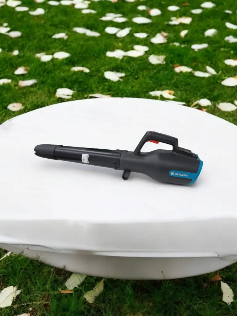 Gardena Battery Blower Powerjet 18V P4a Solo (Excl Batteries)