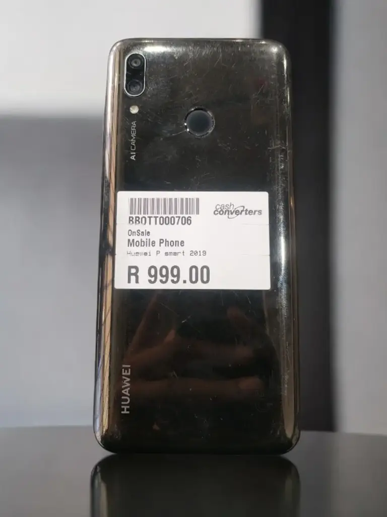 Huawei P Smart 2019 - View 2