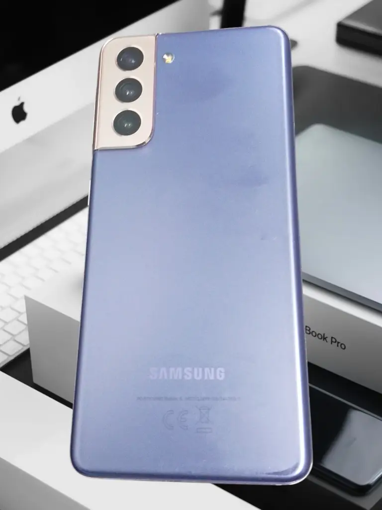 Samsung Galaxy S21 5G - View 2
