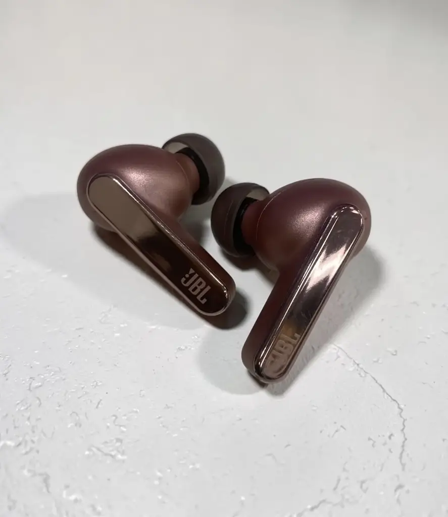 Jbl Live Pro 2 Earbuds. - View 2