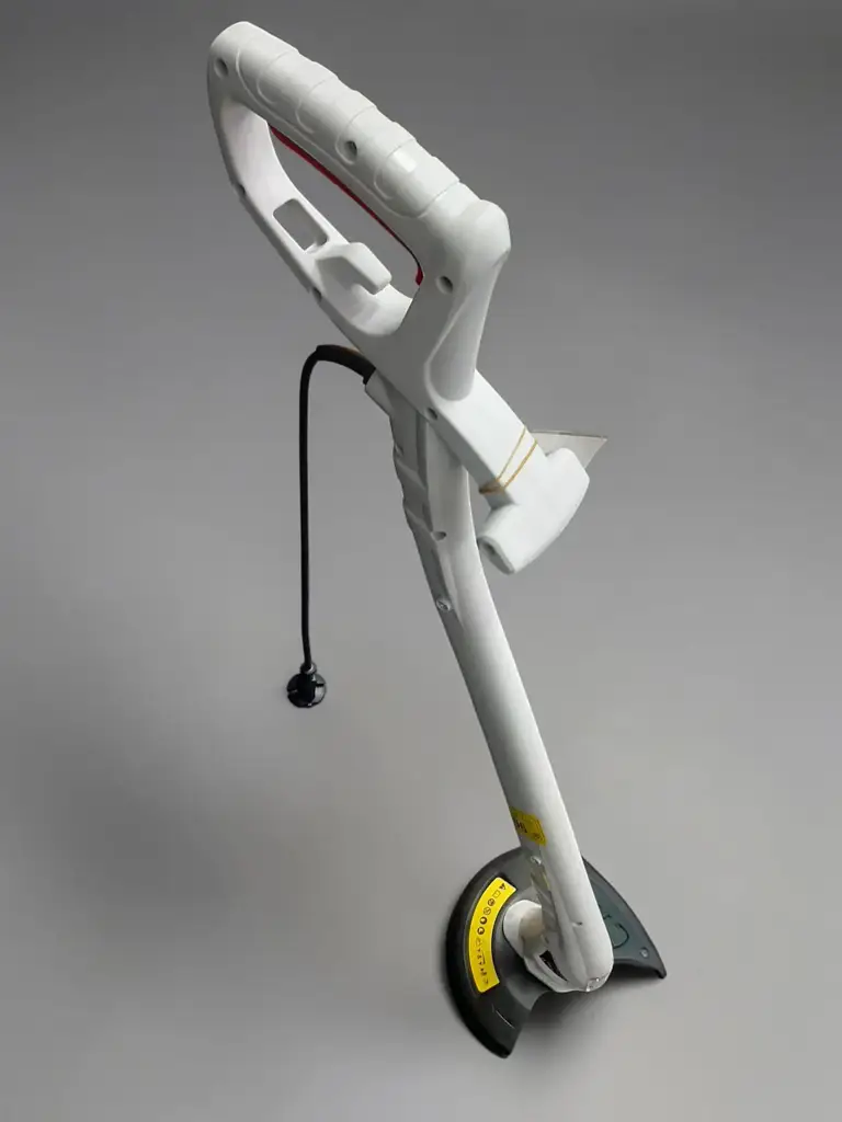 Ryobi Grass Trimmer Rlt-310 - View 3