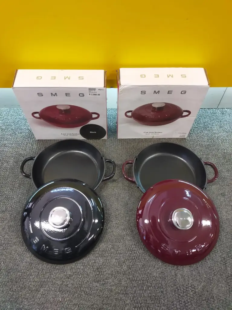 Smeg Cast Iron Braiser 26Cm -10.2Inches Set Of 2 - View 4