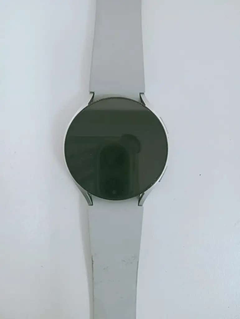 Samsung Sm-R940 Watch 6 Bluetooth Smartwatch 44 Mm Diameter, Silver - View 3