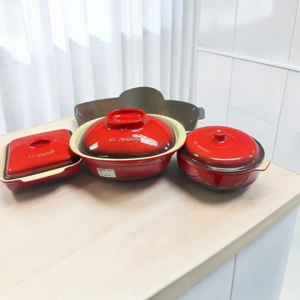 Le Morgan Cherry Red Oval Ceramic Dish Set - View 3