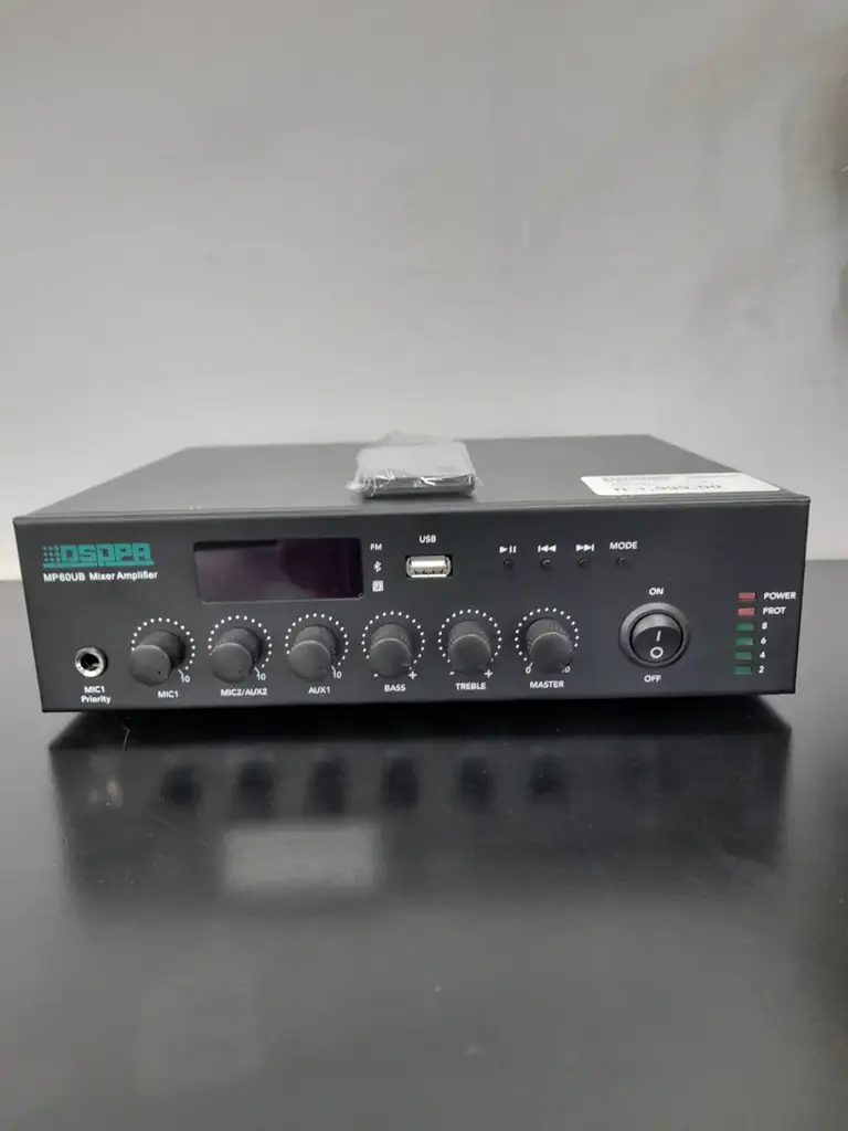 Amplifier - View 3