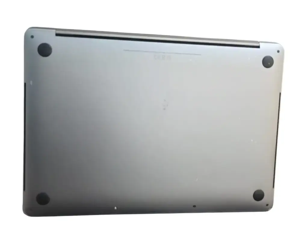 Macbook Pro 2020 Laptop - View 3