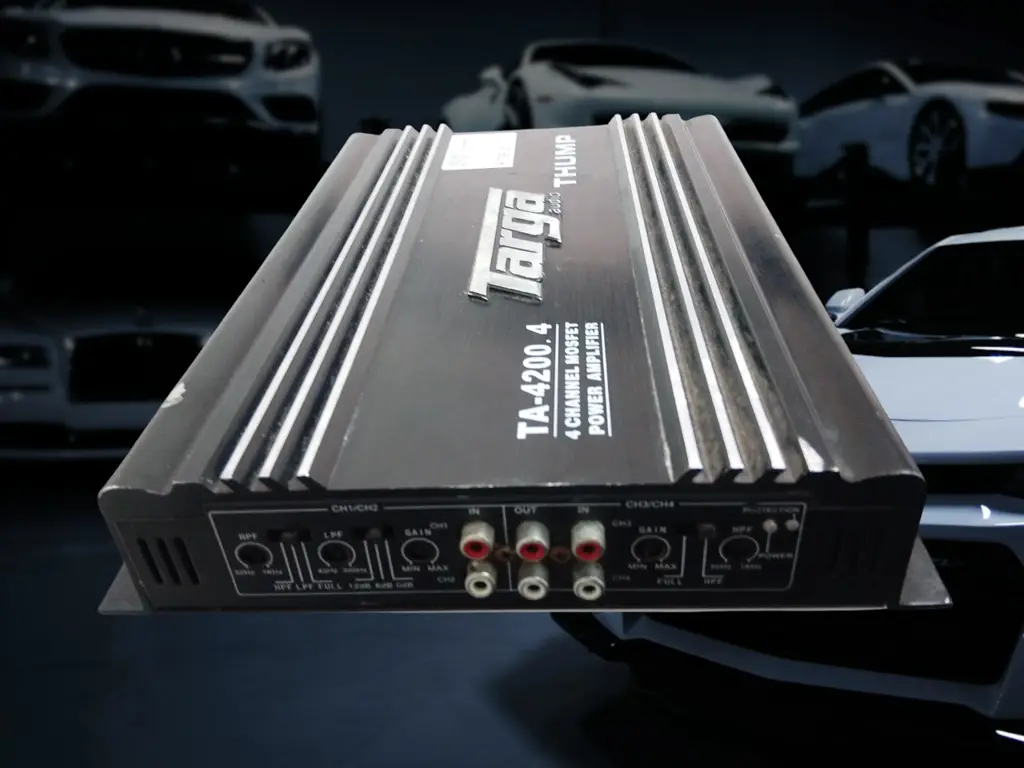 Targa Ta-4200 - View 2