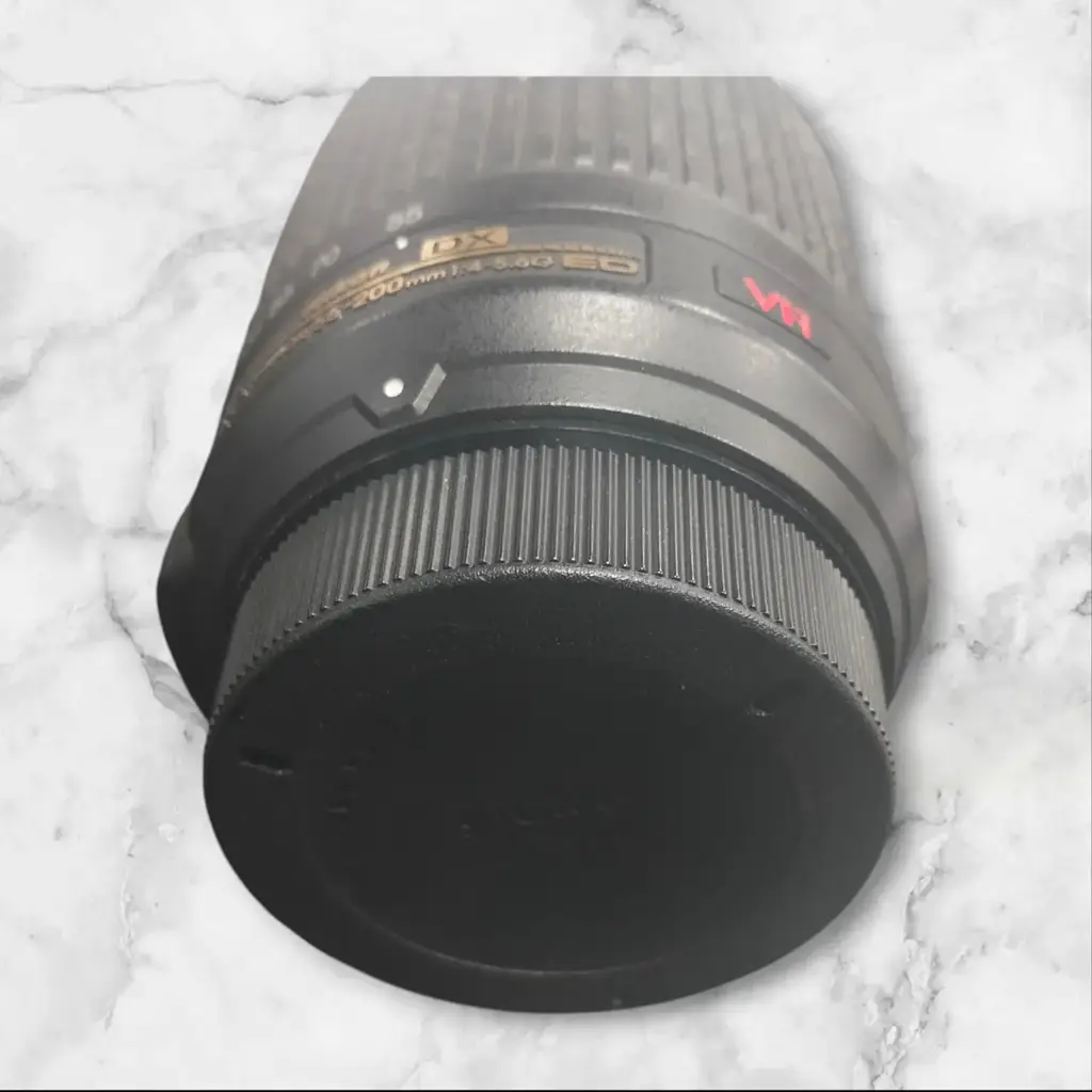 Nikon Af-Snikkor 55-200Mm 1:4-5.6G - View 2