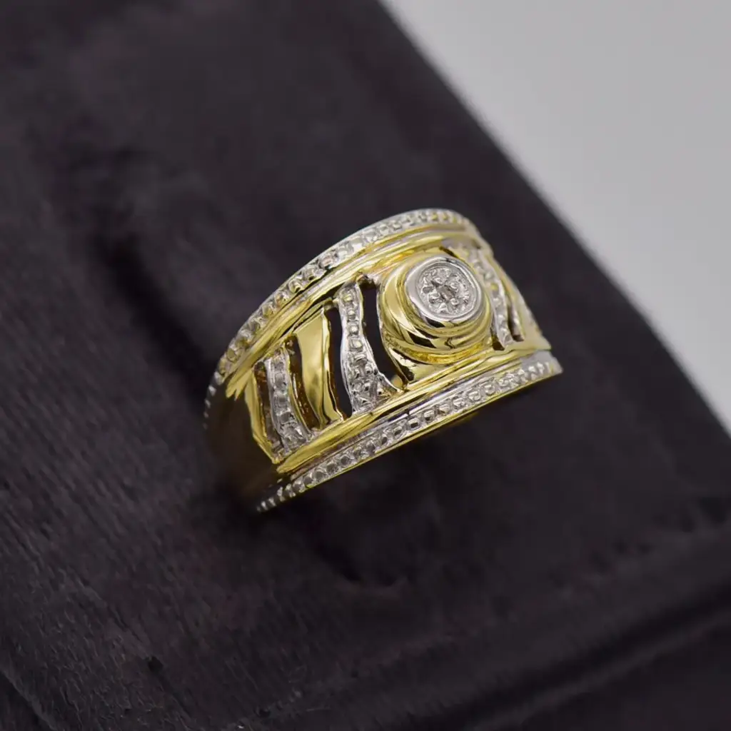 9c Yellow Gold Dress Ring - View 2