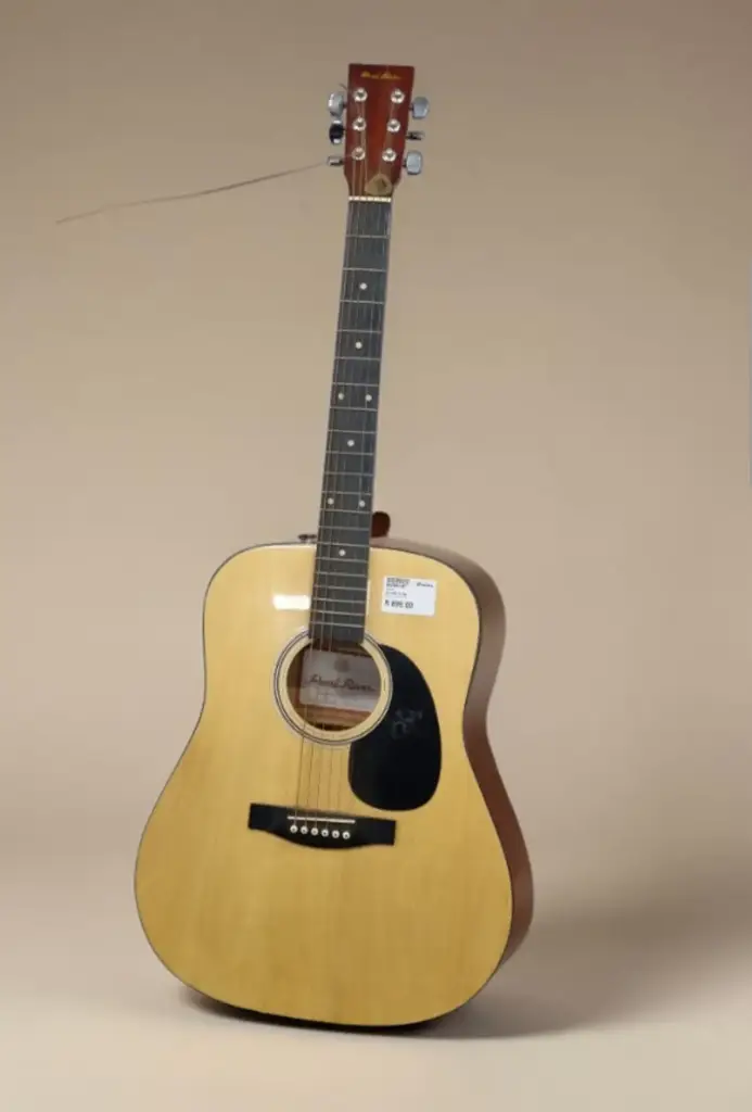 Pearl River Acoustic Guitar