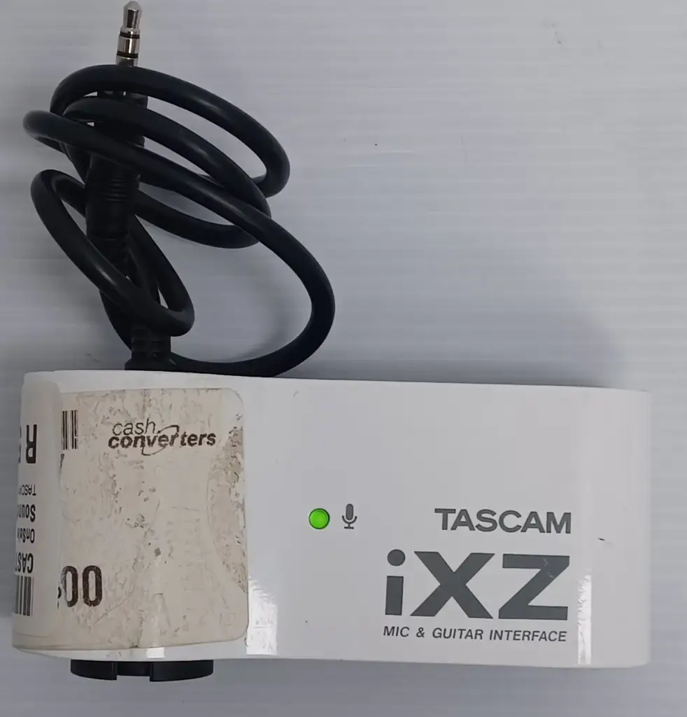 Tascam Ixz Mic/Instrument Interface For Ipad/Iphone/Ipod Touch - View 2