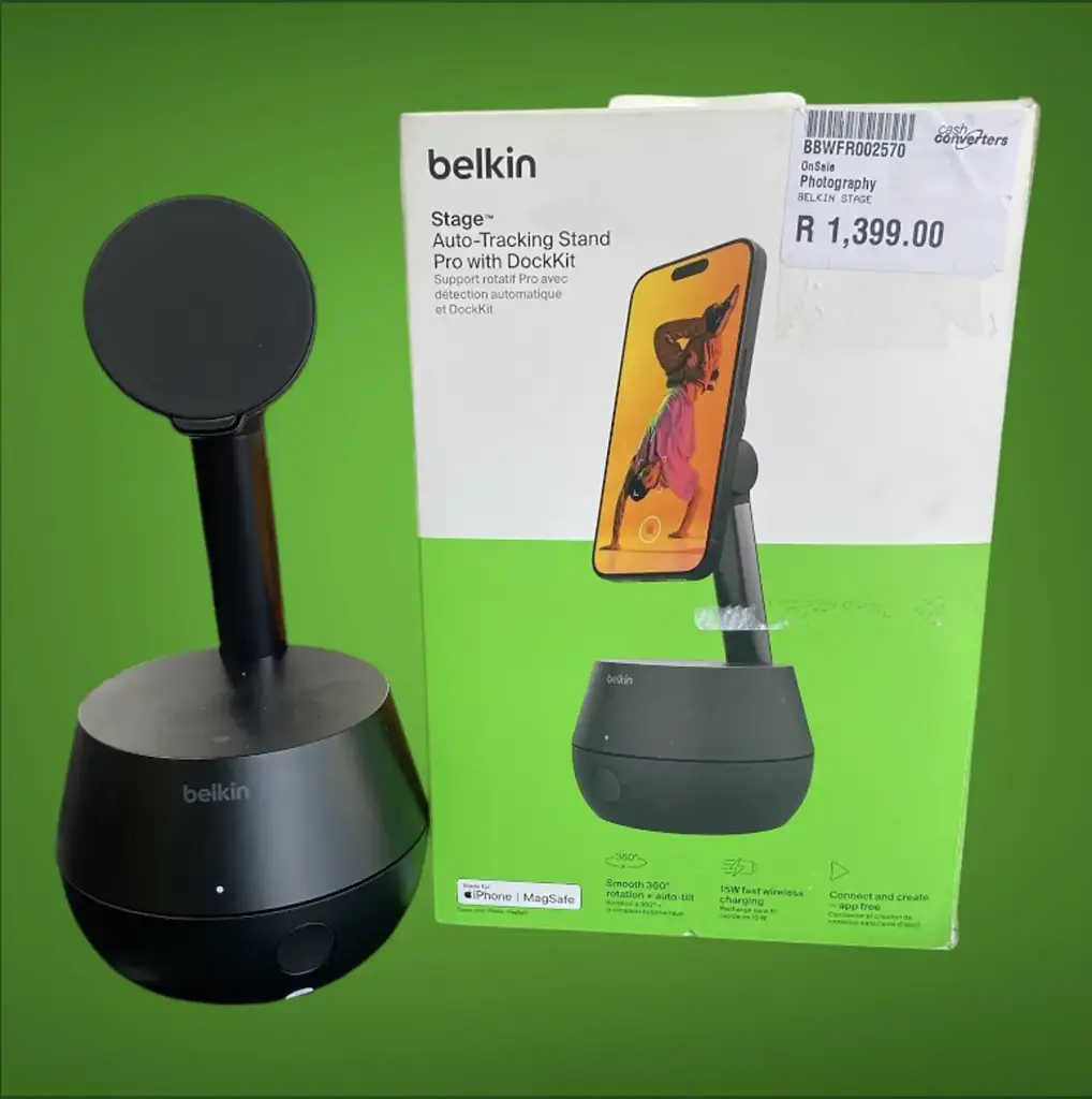 Belkin Stage
