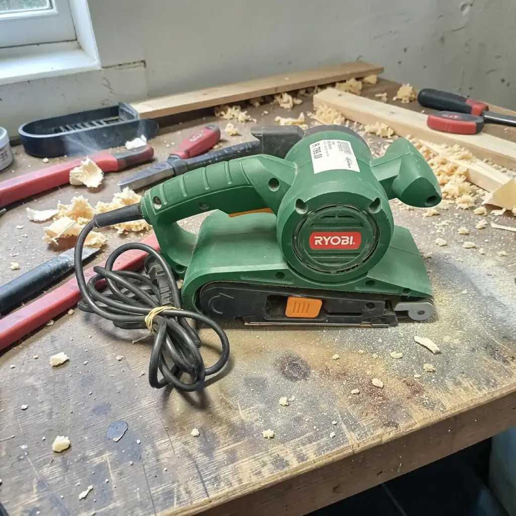 Ryobi Hbs-720