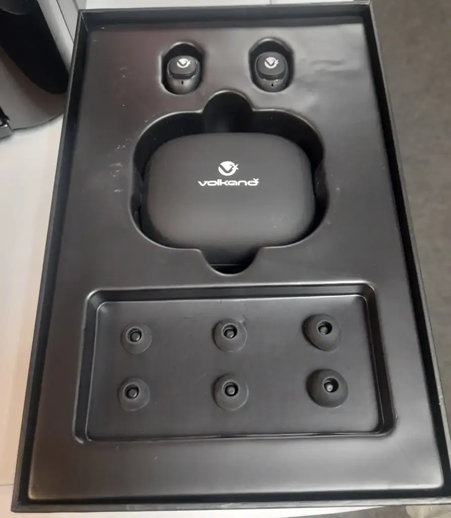 Volkanox Astral Series True Wireless Earphones With Power Bank Charging Case – Black