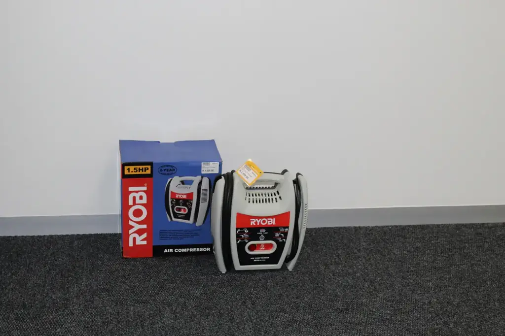 Ryobi Rc-1500 Air Compressor - View 3